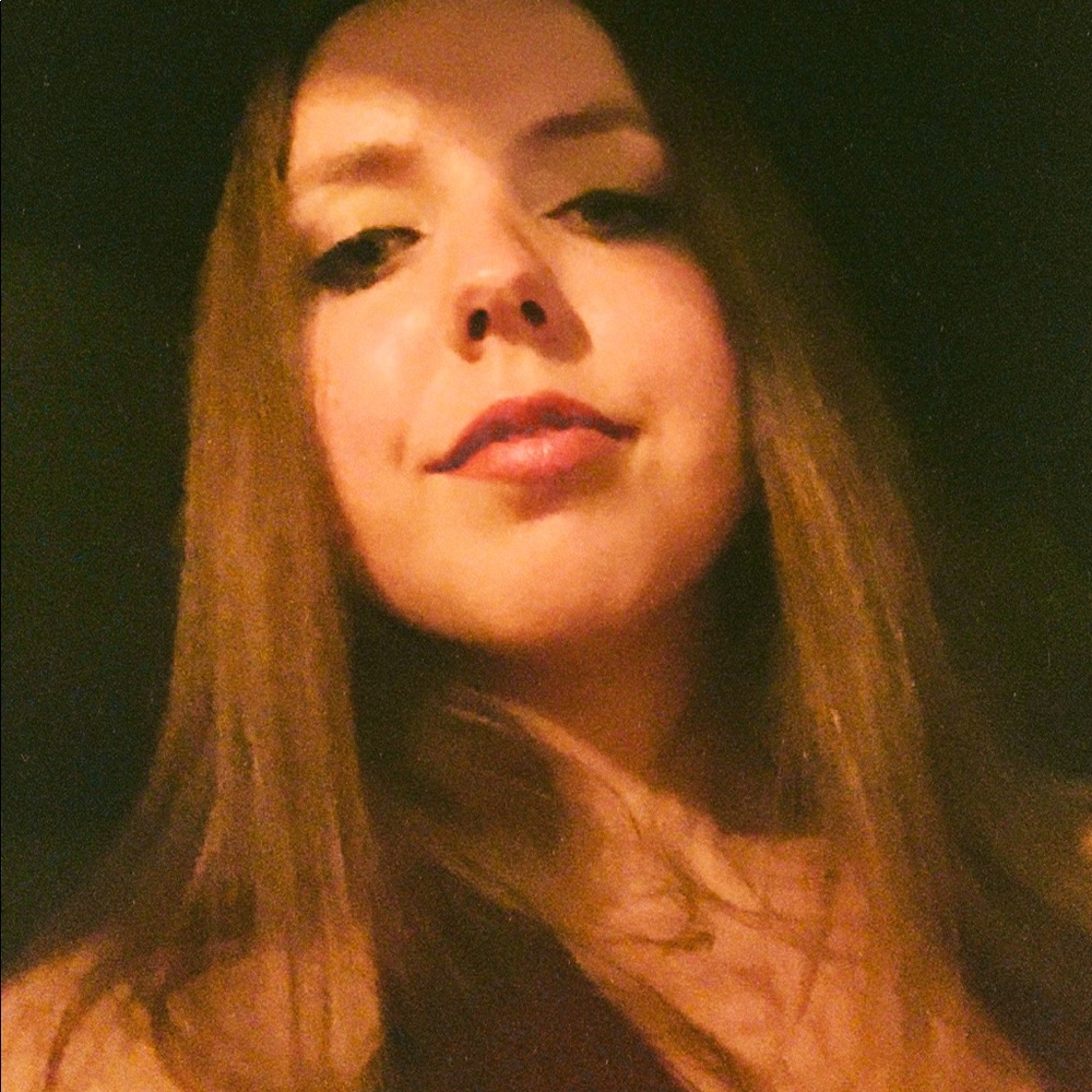 Meet your Posher, Kelsey